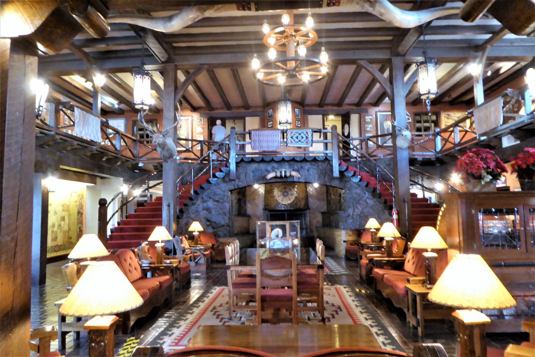 El Rancho Hotel